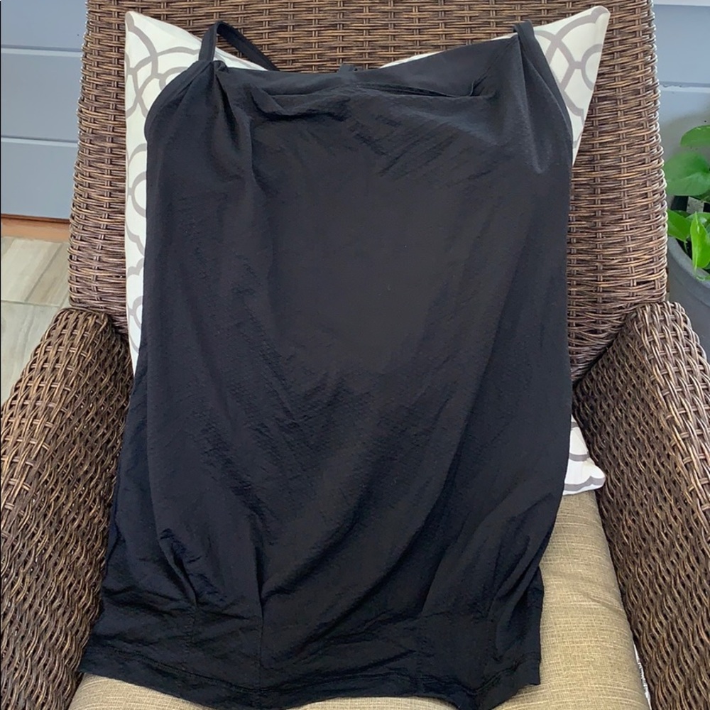 Lululemon top